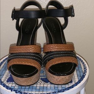 Charles by Charles David leather wedges